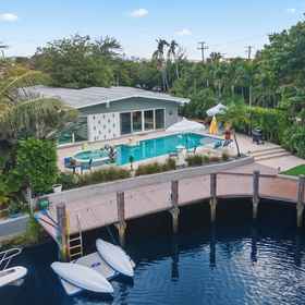 Primary image 1 Villa Piano, Hotel Marriott harbor Beach resort