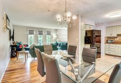 其他 7 Family Home Close to Warwick, 5 Mi to Lake!