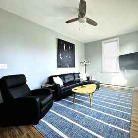 Room1Modern Cozy Unit With King Bed,特拉华州公寓