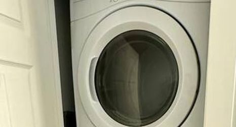 Others 2 Modern Cozy Unit With King Bed