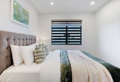 其他 7 Central Oasis Townhouse with Parking