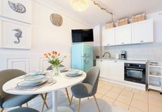 Others 5 Dom Sun & Snow Żubr I