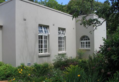 Others Chic Studio Nestled in Lovely Garden and Pool-2254
