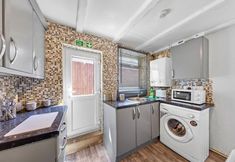 기타 5 Charming Chatham Apartment With 3 Bedrooms