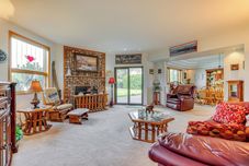 Others Unique Home w/ Beautiful Mtn Views!