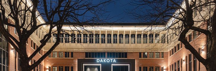 기타 Dakota Newcastle