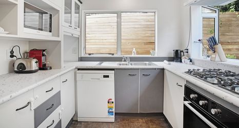 其他 2 Glen's Hidden Gem with Parking and Deck