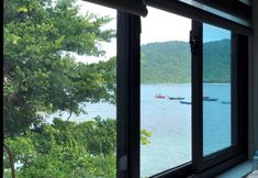 Others 4 The Coral Homestay & Pub