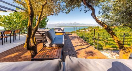 Others 2 Sunset The Twin Villa