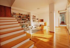 Others 5 Art House in Shkod r