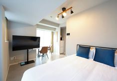 Others 2 CREAL premier Omorikita