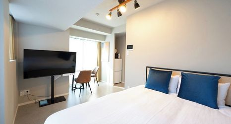 Others 2 CREAL premier Omorikita