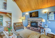 อื่นๆ 5 Lakefront Home w/ Fire Pit, Dock in Kent!