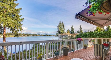 อื่นๆ 2 Lakefront Home w/ Fire Pit, Dock in Kent!