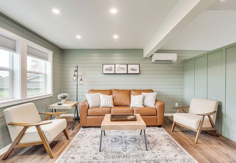 Lainnya Idyllic Enumclaw Studio w/ Mount Rainier Views