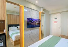 Others 3 Comfy and Minimalist Studio at Bassura City Apartment