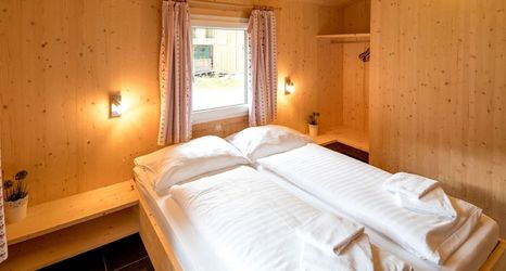 Others 2 Modern Chalet With Whirlpool