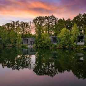 Primary image 1 スカイ パッド: レイクサイド リトリート, アト郡 ホテル