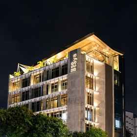 Primary image 1 SeSaya Poshtel & Bistro - Colombo's Newest and Finest Poshtel Dorms and Rooms, Siripada / adams peak view point Hotels