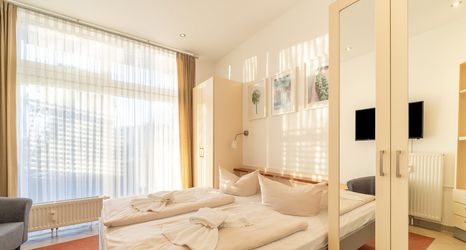 その他 2 Elegant Eingerichtete Ferienwohnung