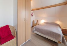 Others 4 Spacious Holiday Home With Sauna Near Beach