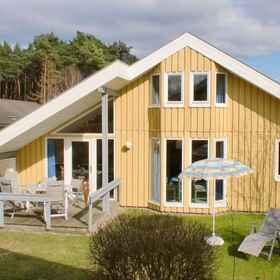 Primary image 1 Exklusives Skandinavisches Ferienhaus, Hotel Dataran Tasik Mecklenburg