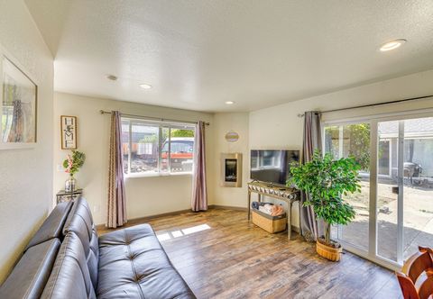 其他 2 Mi to Old Town: House w/ Grill in Eureka!