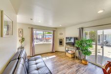 其他 2 Mi to Old Town: House w/ Grill in Eureka!