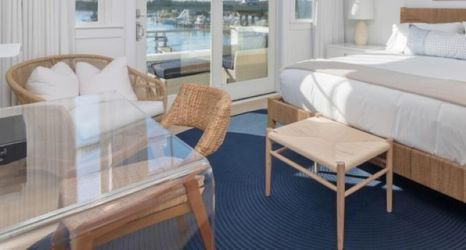 기타 2 Canoe Place Waterfront Residences