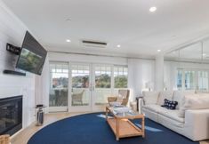 기타 7 Canoe Place Waterfront Residences