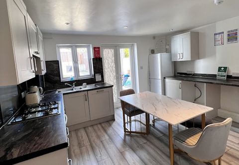 Others Gillingham - 3 Beds - Sleeps 6 - Garden - Wifi