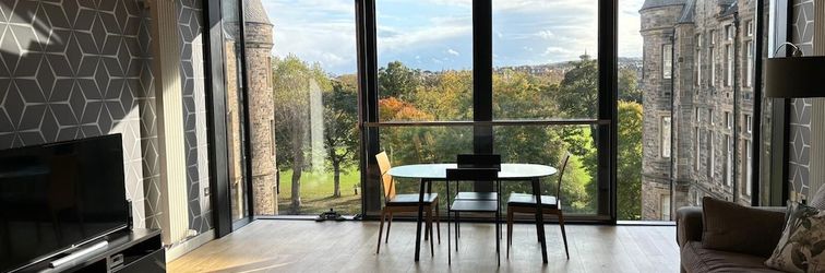 Others Stunning Park View Quartermile Apartment Close Proximity to Castle & University