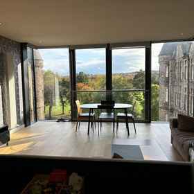 Primary image 1 Stunning Park View Quartermile Apartment Close Proximity to Castle & University, Hotel Butterfly and Insect World