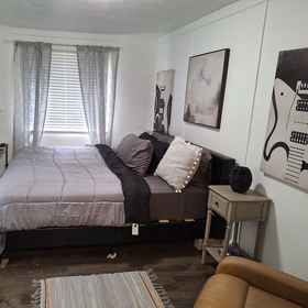 Room 1 DOWNTOWN AT CUTE AND COZY, Hotel Peachtree Center