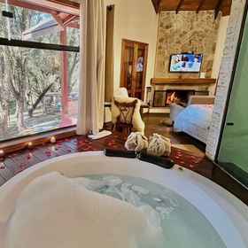 Primary image1Chalés Montanha Serrana,韦尔纳·格林贝格市政体育场飯店