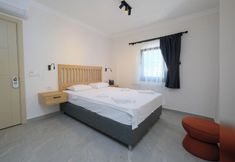 其他 3 Diplomat Suites