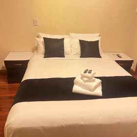 Room 1 harrison motel, Campbells Bay Hotels