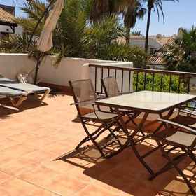 Primary image1Perfect Apartment Just a few Steps From Beach,Meeting Point Language School (Language School)飯店