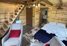 其他 6 Pallas Suit