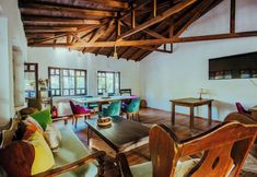 Others 7 Eski Yeni Tatil Evi