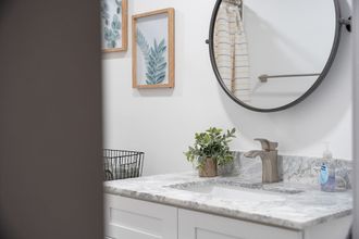 Others 4 The Oak King Bed Huge Backyard