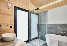 其他 7 Majestic Chalet With Pool and Sauna