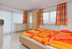 Others 3 Upscale Apartment in Salzburg With Terrace and Country Views