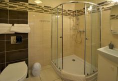 其他 7 Comfortable Premium Class Apartment, Shared Swimming Pool, Gaski