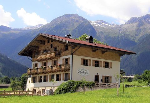 Others Apartment in Krimml With Parking Space