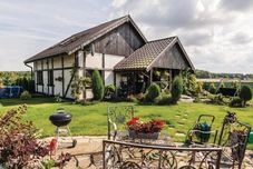 Khác Comfortable Holiday Home on Lake Jamno, Podamirowo