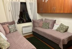 Khác 4 Comfortable Holiday Home on Lake Jamno, Podamirowo