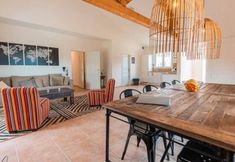 Others 5 Spacious and Modern Villa With Large Garden and BBQ Area