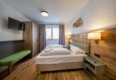 Others 7 Chalet With Sauna in Neukirchen am Grossvenediger