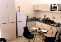 Lain-lain 3 Surrey Oasis in Randburg